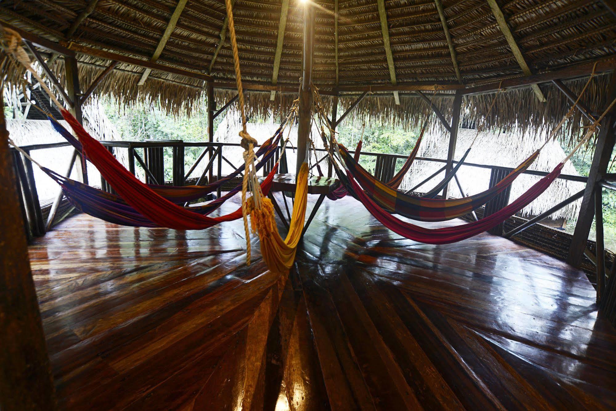 Jamu Lodge Puerto Montufar Dış mekan fotoğraf